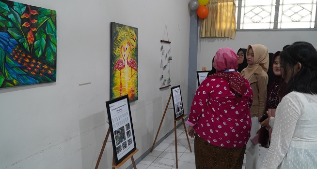 Pameran Fotografi Connextion Space Jadi Ruang Edukasi Visual bagi Pelajar Solo Raya