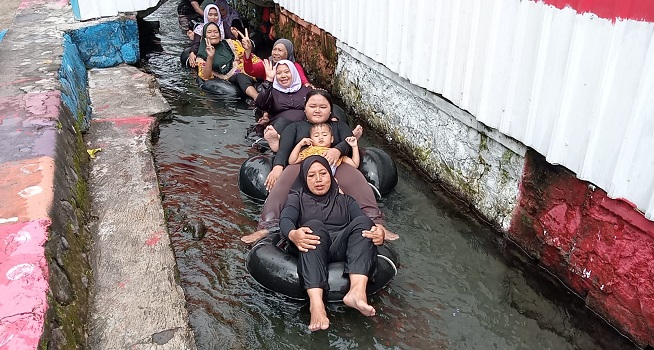 Wisata Panorama Boyolali Padat Pengunjung Nataru, Tubing Paling Diminati
