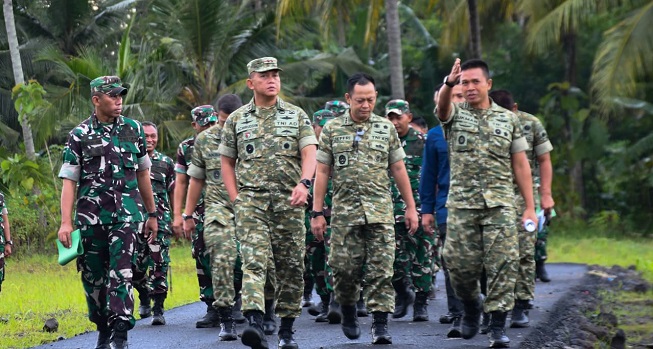Pangdam Tinjau Kesiapan Lokasi Apel Dansatkowil TNI AD di Desa Rawalo, Banyumas