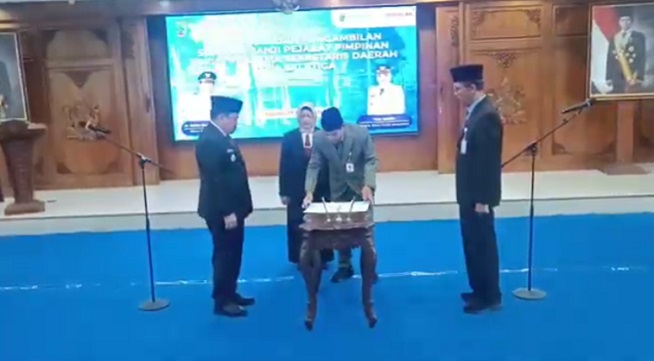 Wali Kota Salatiga Lantik Sekda Baru