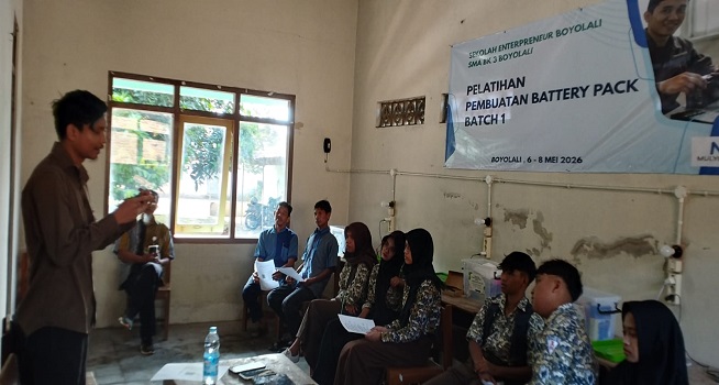 Pelatihan Battery Pack di Boyolali, Siswa SMA Dibekali Keterampilan Teknologi Energi Terbarukan