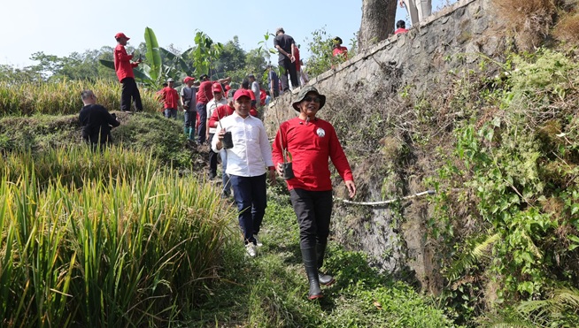 Jogo Kali di Jatiyoso, Ketua DPRD Jateng Sumanto Ingatkan Dampak Musim Kemarau Panjang