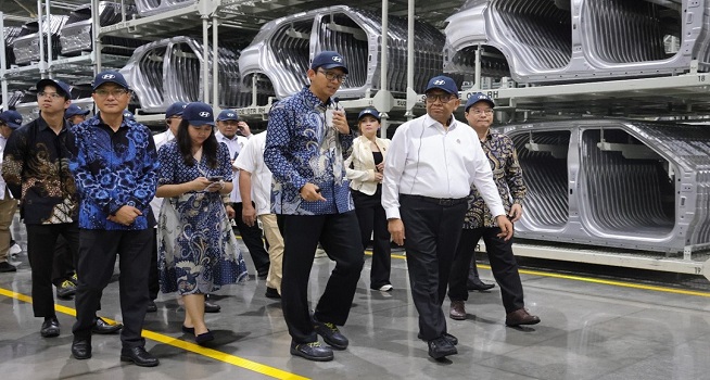 Pasar Kendaraan Listrik Menggeliat, Kemnaker Siapkan SDM Terampil untuk Sektor Green Jobs