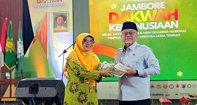 Zulkifli Hasan Tegaskan Pemerintah Prabowo-Gibran Benahi Internal Program MBG