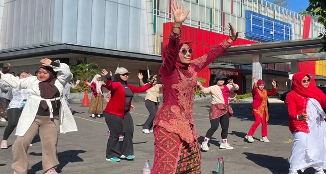 Mercure Solo Gelar Zumba Berkebaya, Peringati Hari Kebaya Nasional 2026