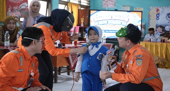 Cegah Kecelakaan di Rel, KAI Daop 6 Sambangi SDN 5 Gayam lewat Program Safety Rangers Goes to School