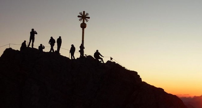 Pencarian Pendaki Hilang di Bukit Mongkrang Resmi Dihentikan