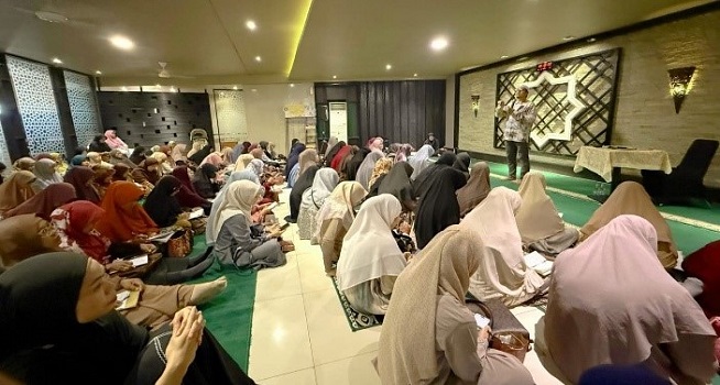 Solo Paragon Lifestyle Mall Gelar Kajian Keagamaan, Wadah Pembinaan dan Silaturahmi Muslimah