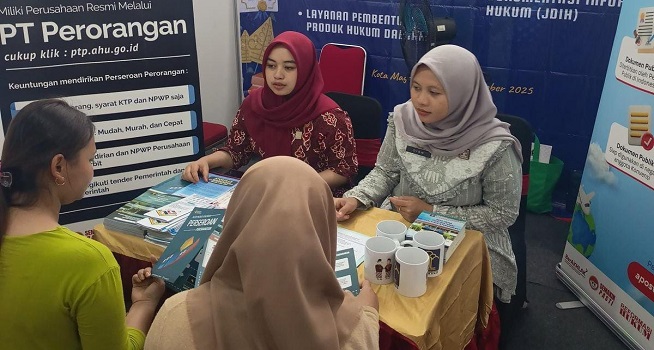 Kanwil Kemenkum Jateng Berikan Layanan Kekayaan Intelektual di Magelang Batik Festival 2025