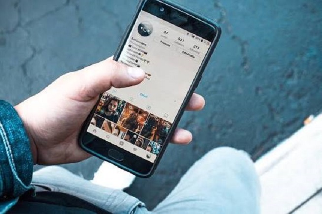 Perkembangan Teknologi Smartphone, dari Kamera Canggih hingga Kecerdasan Buatan