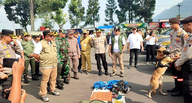Cegah Kebakaran Hutan saat Puncak Kemarau, Stakeholder Karanganyar Gelar Apel Siaga Karhutla di Kemuning