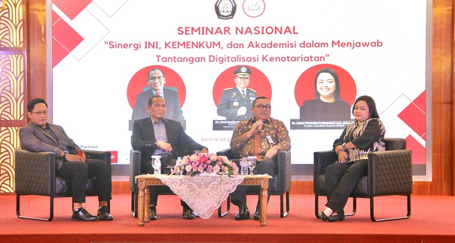 Jadi Narasumber Seminar Nasional, Kakanwil Kemenkum Jateng Paparkan Transformasi Digital Kemenkum Bidang Layanan Kenotariatan