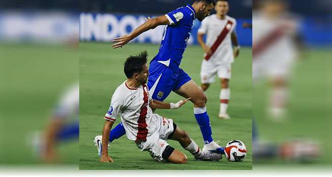 Minus 1 Pemain, Persib Taklukkan Persis 2-0 di GBLA