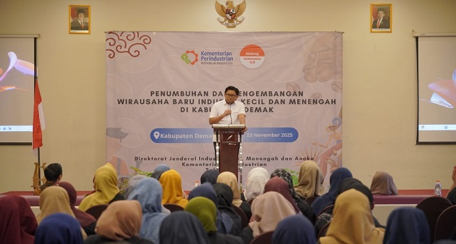 Anggota DPR Andhika Pangarso Pacu Semangat Wirausaha Muda Demak