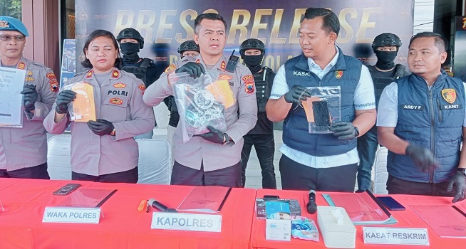 Polres Boyolali Ungkap Kasus Menantu Kirim Sate Beracun ke Mertua Lewat Ojol
