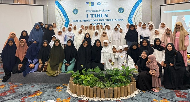 Front One Boutique Adria Boyolali Rayakan 1 Tahun dengan Tasyakuran Bersama 200 Anak Yatim Penghafal Alquran