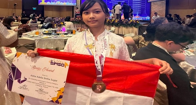 Siswi SDN Mangkubumen Kidul Solo Raih Medali Perunggu di Olimpiade Sains Internasional Thailand