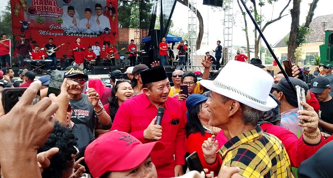 DPC PDI Perjuangan Karanganyar Gelar Halal Bihalal Bersama Masyarakat di De Tasikmadoe Heritage 