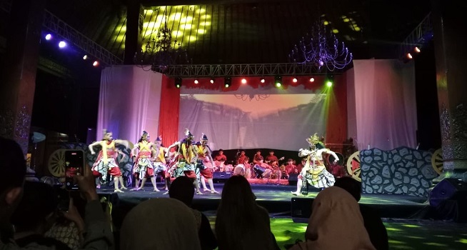 Sang Surya Tenggelam Hadirkan Inovasi Wayang Bernuansa Sinematik