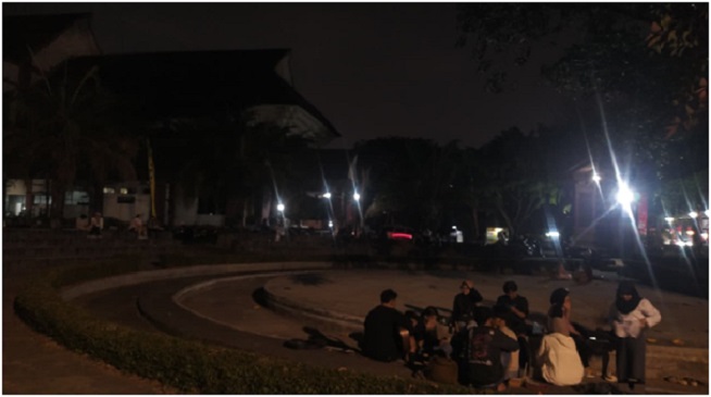 Serunya Nongkrong dan Jajan di Kawasan ISI Surakarta