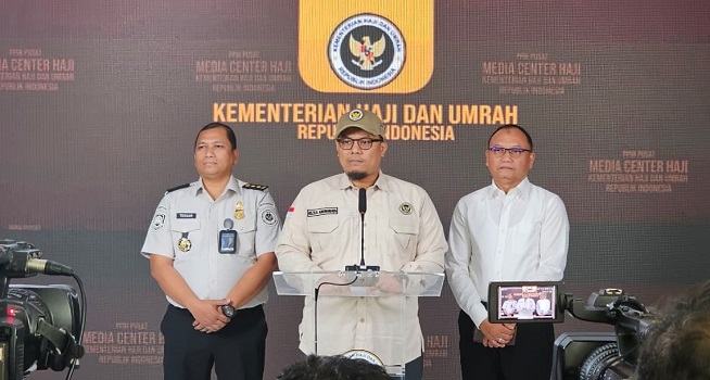 Kemenhaj Perkuat Satgas Pencegahan Haji Nonprosedural, Keberangkatan 80 WNI ke Tanah Suci Ditunda