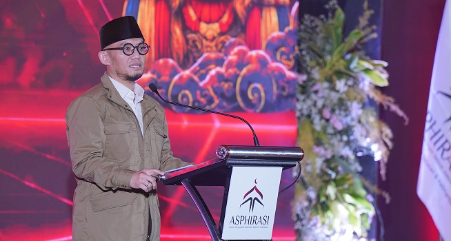 Wamenhaj Dorong Semangat Travel Beyond Profit pada Mukernas III ASPHIRASI di Kota Batu, Bangun Penyelenggaraan Haji dan Umrah Semakin Profesional