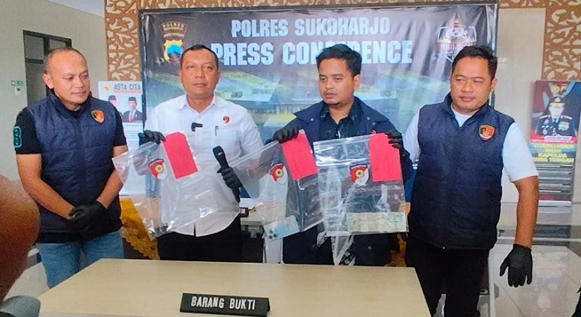 Arogansi Debt Collector Sukoharjo: Kepung Korban, Merusak Mobil, Hingga Dugaan Melecehkan Wanita di Parkiran!